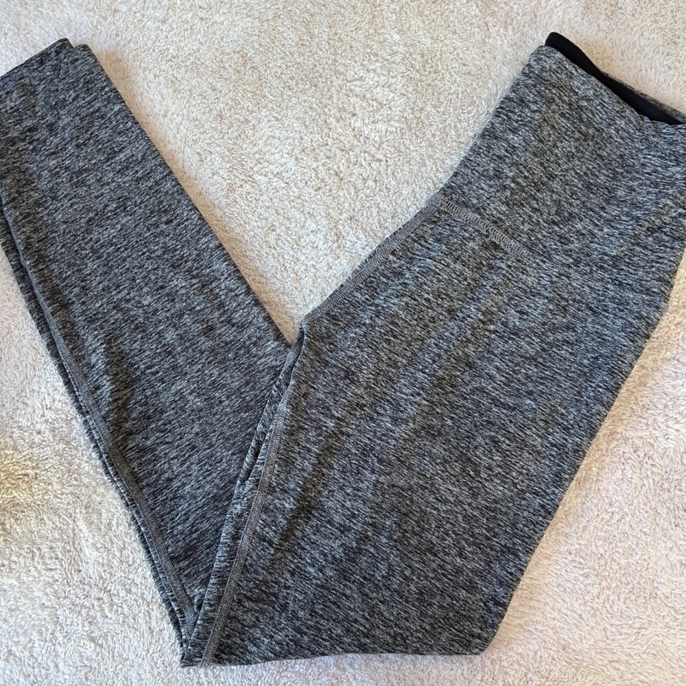 Beyond Yoga Gray Space Dye High Waisted Leggings XS Athletic Yoga Pants